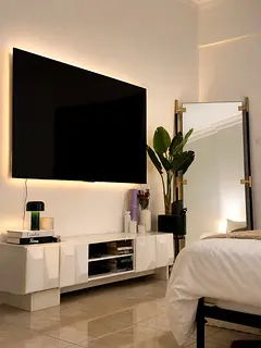 Studio apartment for sharing with only one female