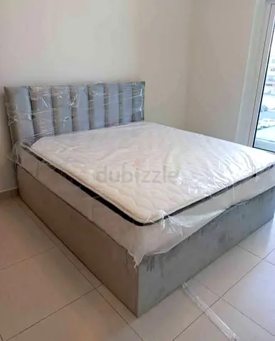 Brand New luxury Bed king Size 180cm 200cm With Top pillow Spring mattress available