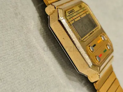 Casio vintage gold digital watch - working, classic Illuminator