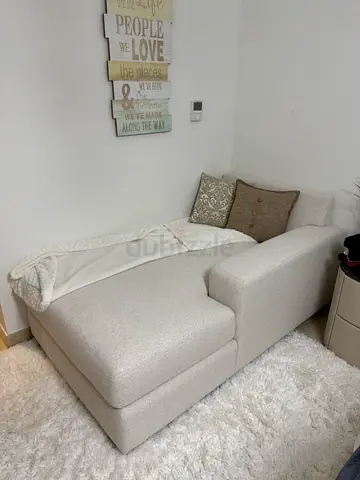 Luxury Chaise Lounge Sofa / Relaxation Daybed – Excellent Condition from west elm USA