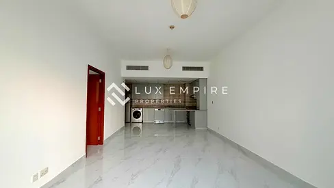 Spacious 1-Bedroom Apartment | Balcony | Prime Motor City Location