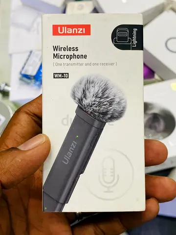 Ulanzi WM-10 Wireless Lightning Microphone (new in box)