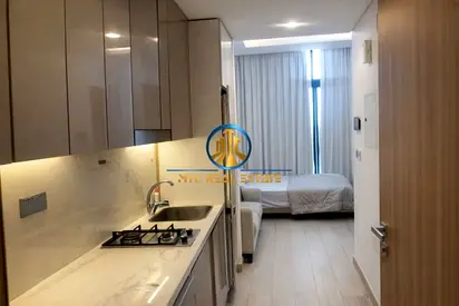 STUDIO FULLY FURNISHED | GOOD DEAL | READY TO MOVE