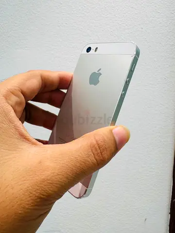 Aplle IPhone 5S EXCELLENT CONDITION