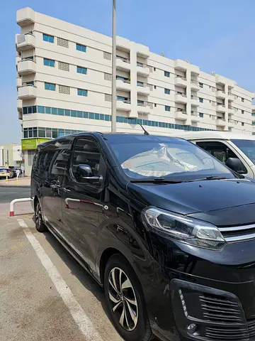 2023 Citroen SpaceTourer Business Lounge GCC Specs