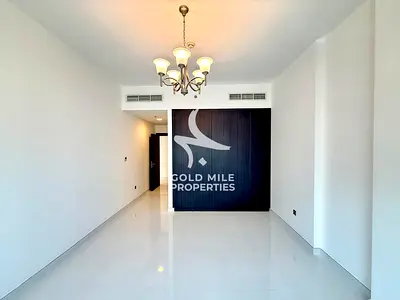 15 days Free - Premium & Spacious - 1+Store - Close to Metro - Executive Family Building