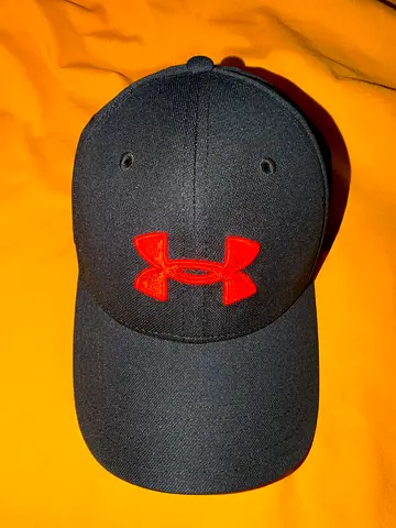 Original under armour Cap size-M