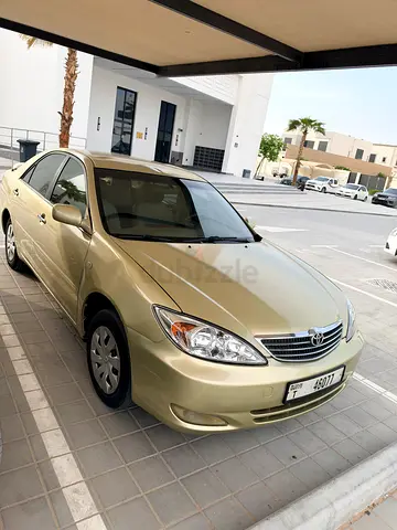 Toyota Camry XLE 2004 GCC Specs