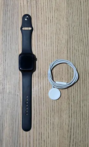 Apple Watch SE 2 44 mm