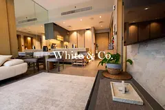 CORNER LAYOUT | PARK VIEW | WALK IN CLOSET