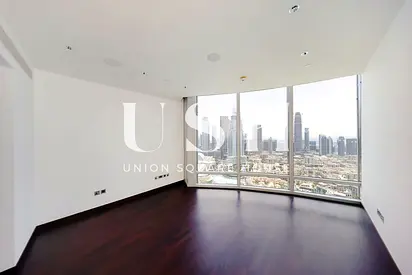 Luxury 2BR | Burj Khalifa Views | Prime Location