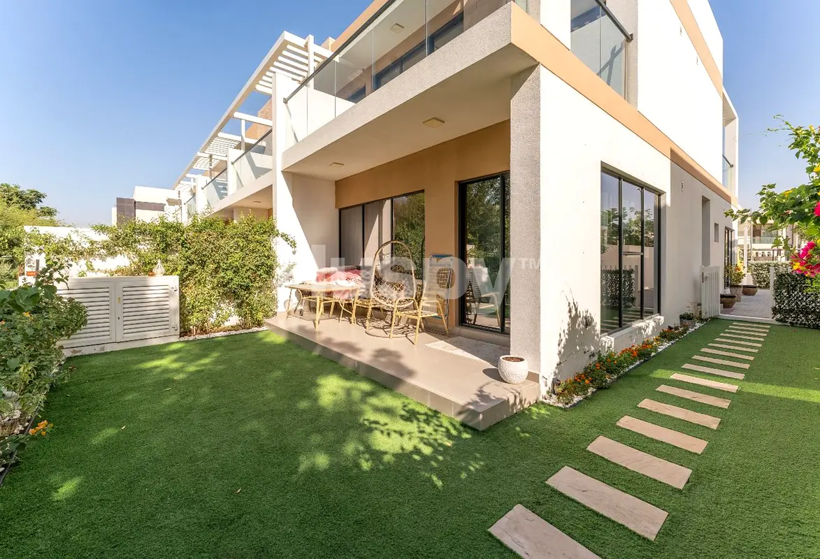 Ready to Move In | Corner Plot | Park Backing