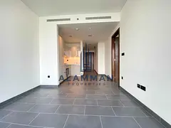 Middle Floor 1 Bedroom Available For Rent