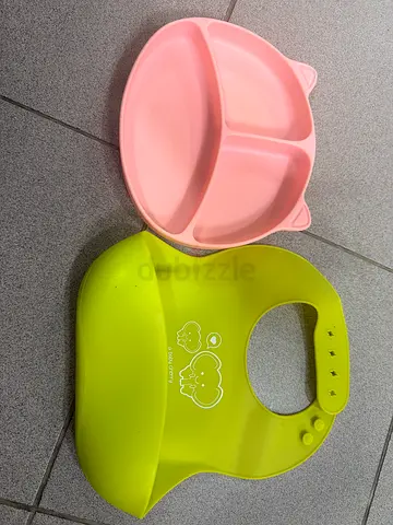Silicone Baby Plate with suction & silicone bib