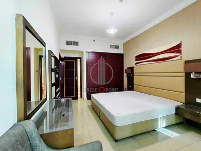 Fully Furnished 1BHK - Near Mall and Metro Station - Prime location Ready to move