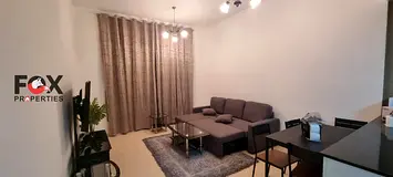 1BHK City Towers Big size Apartment of 865sqft With parking With furniture 31k 4/6