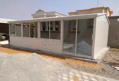 Insulated majlis
