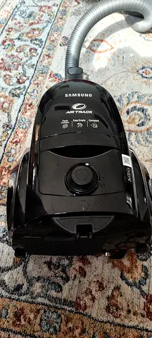 Samsung Air track vacuum cleaner
