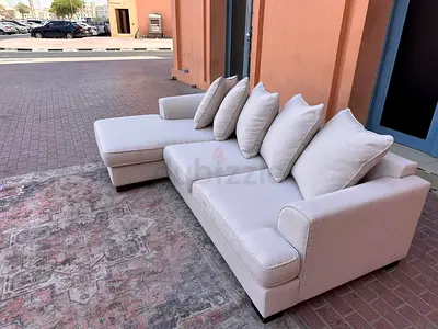 Almost brand new Condition The One Kingston Sectional Sofa Beige