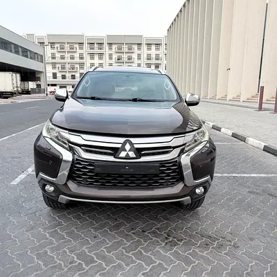 2017 Mitsubishi Montero Sport GLS GCC Specs