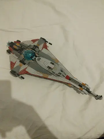 Pre-owned LEGO Star Wars-style Spaceship Set - Assembled