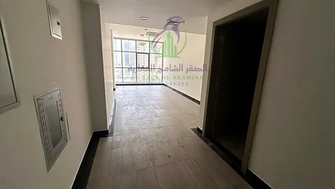 أجمل ثلاث غرف وصالة في الممزر بسعر مميز تشطي حديث سوبر ديلوكس موقع مميز في الممزر قريب لجميع لخدمات ومخرج دبي باركن مجاني وبلكون بأطلالة مفتوحة