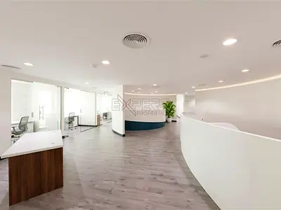 Well-Kept Office |Close to Metro | Ready to Occupy
