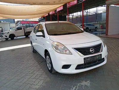 2014 Nissan SUNNY photo 3