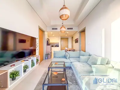 Lux 2BR in Business Bay | High Floor | City View