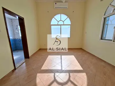 Ready to move/ Spacious 4 bedroom hall villa with 3 master rooms huge size lawn area maids room