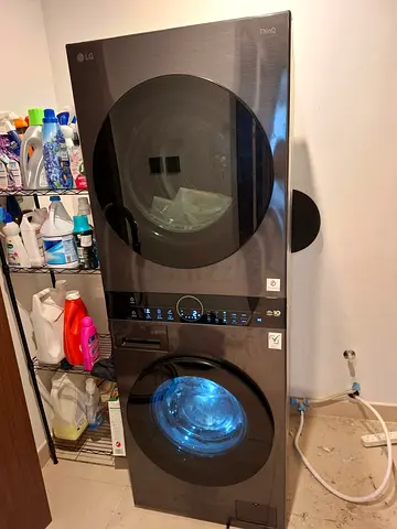 Lg tower washer dryer 12 kg washer 10Kg dryer