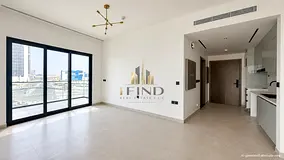 CITY LIVING REDEFINED | HOT RENTAL DEAL | YOUR BUSINESS BAY HOME