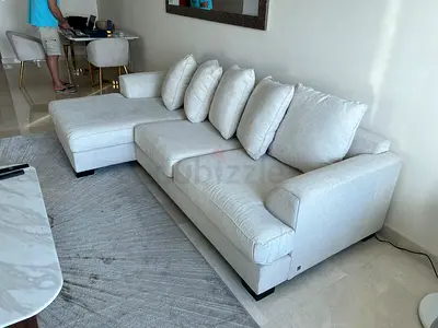 Almost new Condition The One Kingston Sectional Sofa Perfect Condition