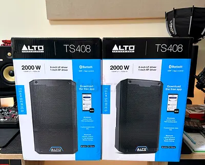 Pair of Alto Professional TS408 2000W Active Speakers - Brand new condition