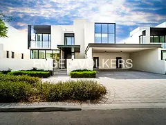 Classic Facade | Vacant | Lagoon Facing