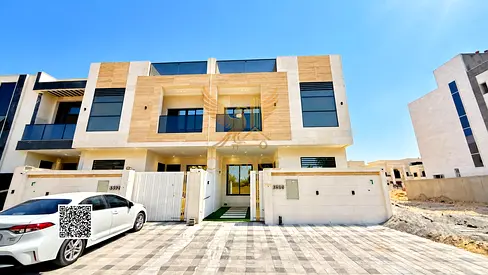 تاونهاوس للبيع في الحليو 2 عجمان شامل رسوم التسجيل | 5 غرف نوم مع روف واسع | بسعر 1,350,000 درهم | مساحة 2,700 قدم