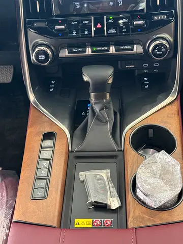 2026 Lexus LX-SERIES — миниатюра 11