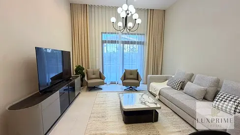 Elegant 2BR | Vacant | Huge Balcony