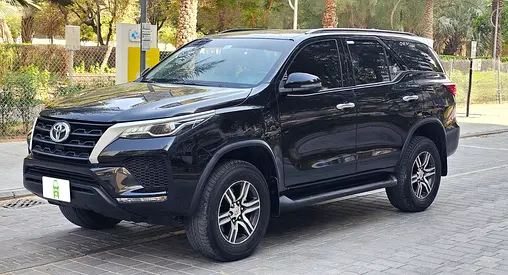 TOYOTA FORTUNER 2.7 4WD # 2024 GCC # ACCIDENT FREE AND AGENCY SERVICE #CAR FOR SALE