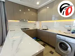 Ultra Modern luxurious 1 bedroom with downtown view