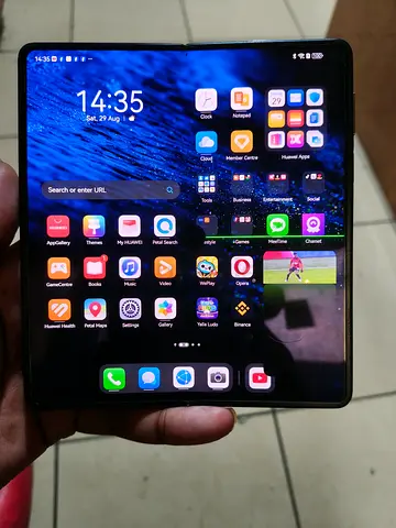Huawei Mate X3- 512gb /12 dot screen see picture good