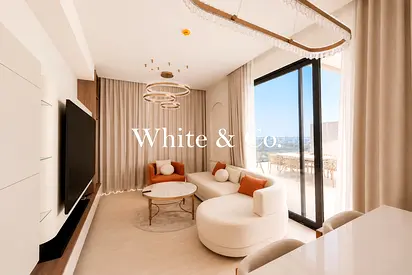 3 Parking Space | Marina View | Upgraded