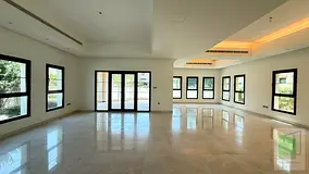 Luxurious 5 Bedroom Villa | Prime Location