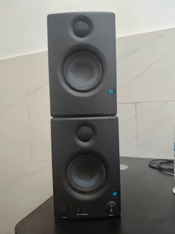 Presonus eris e3.5 monitor speakers