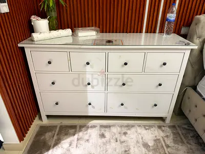 **IKEA White 8\-Drawer Chest of Drawers with Glass Top