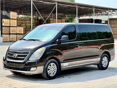 Hyundai H1 GLS 2016 GCC Specs