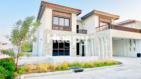 Private Yard | Beach Access | Vacant Now