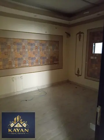 Villa for rent in Al Ras, UAQ: 3 bedrooms, majlis, living room, kitchen & yard, near Al Arabi & Old Lulu.