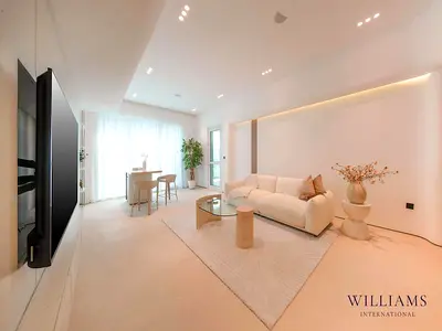 FULLY UPGRADED | EASY VIEWING | LARGE 2 BED