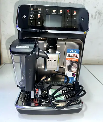 Compact Espresso Coffee Machine with Built-in Grinder - Good Condition